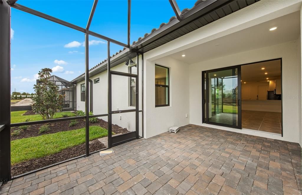 Active With Contract: $394,000 (2 beds, 2 baths, 1448 Square Feet)