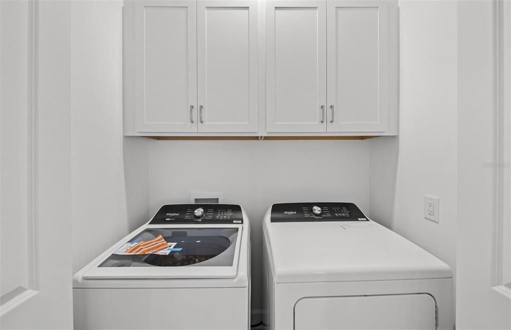 Active With Contract: $394,000 (2 beds, 2 baths, 1448 Square Feet)