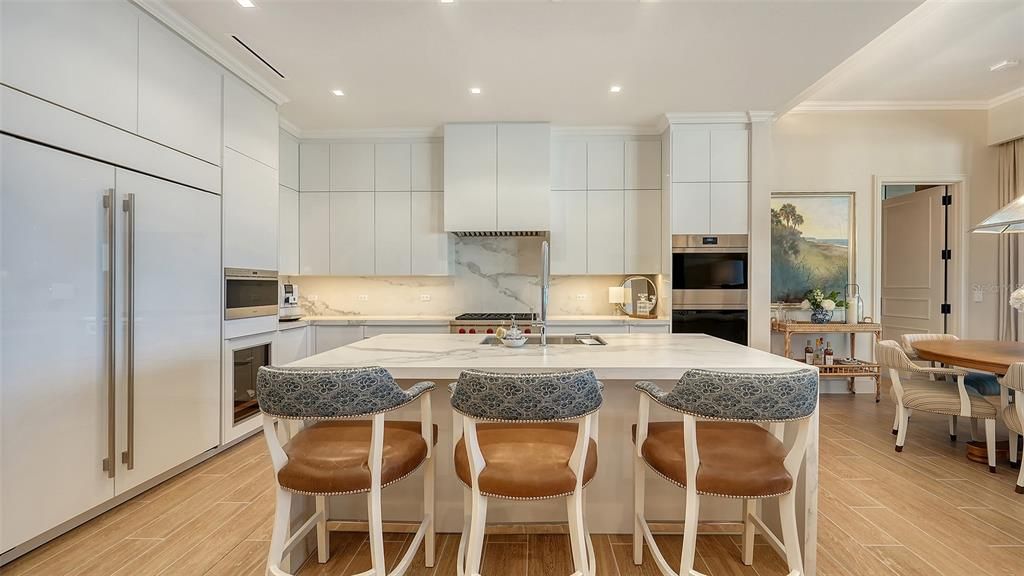 待售: $6,950,000 (2 贝兹, 2 浴室, 2249 平方英尺)