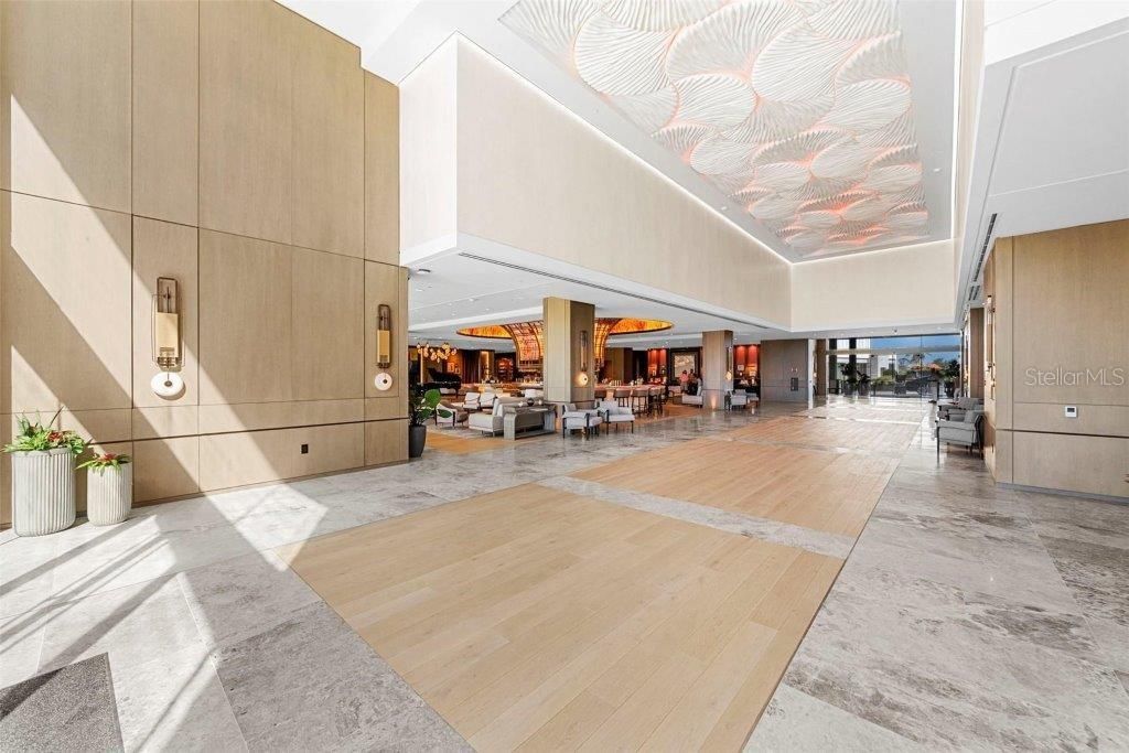 待售: $6,950,000 (2 贝兹, 2 浴室, 2249 平方英尺)