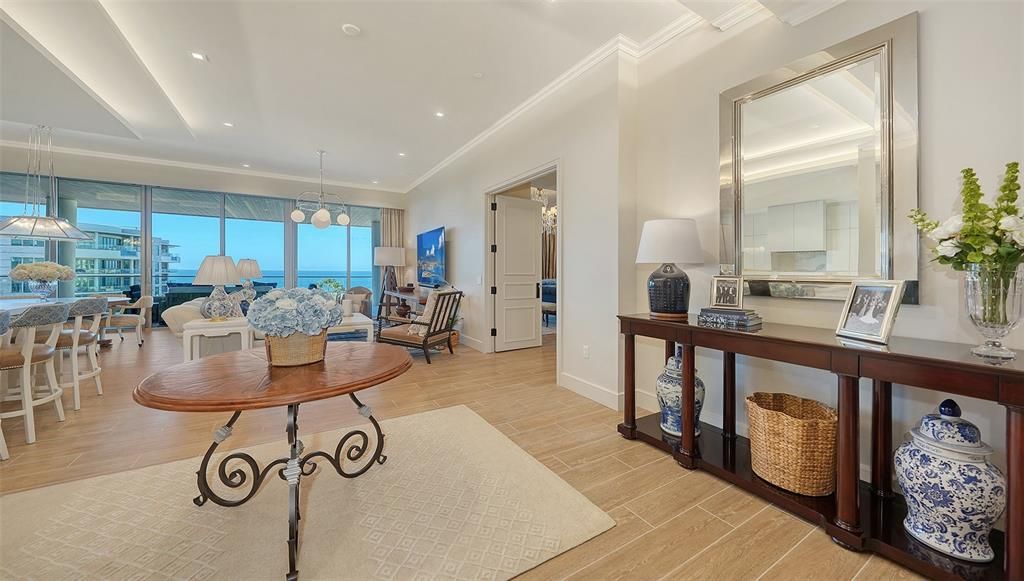 待售: $6,950,000 (2 贝兹, 2 浴室, 2249 平方英尺)