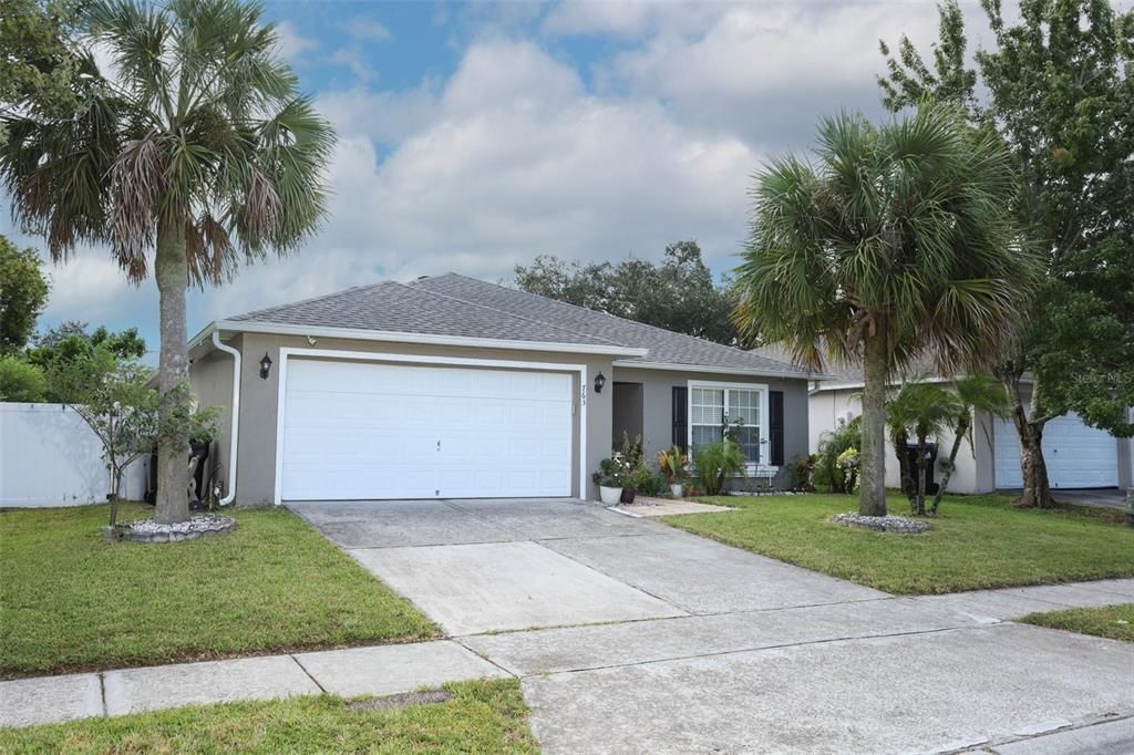 合同活跃: $419,000 (3 贝兹, 2 浴室, 1684 平方英尺)