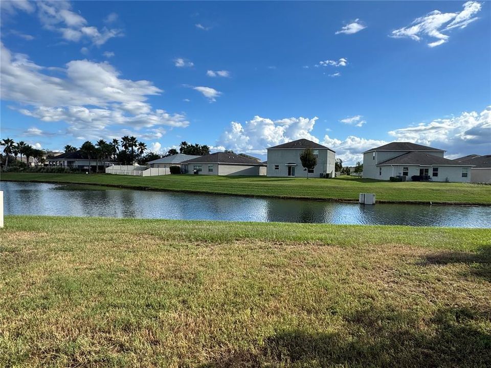 En Venta: $409,800 (5 camas, 2 baños, 2897 Pies cuadrados)