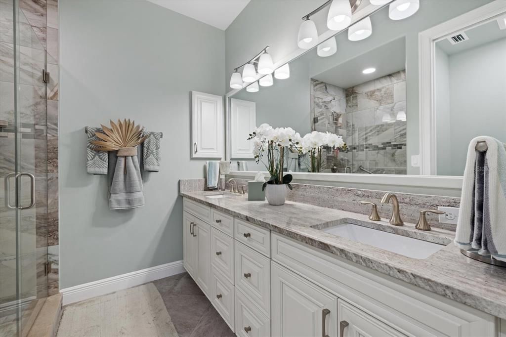 For Sale: $1,000,000 (2 beds, 2 baths, 1471 Square Feet)