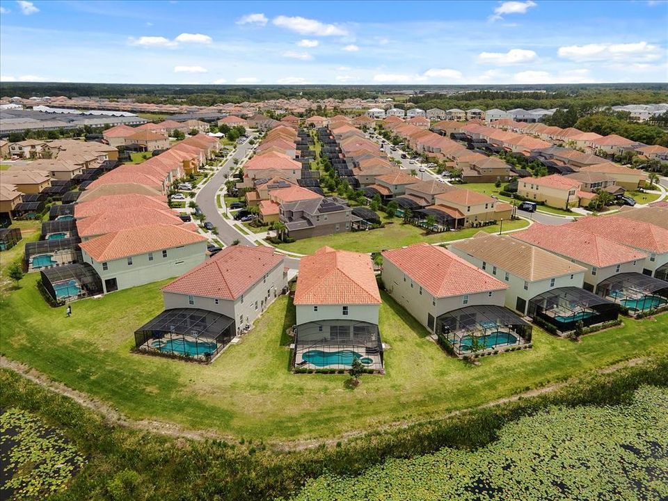 待售: $998,000 (12 贝兹, 11 浴室, 4887 平方英尺)