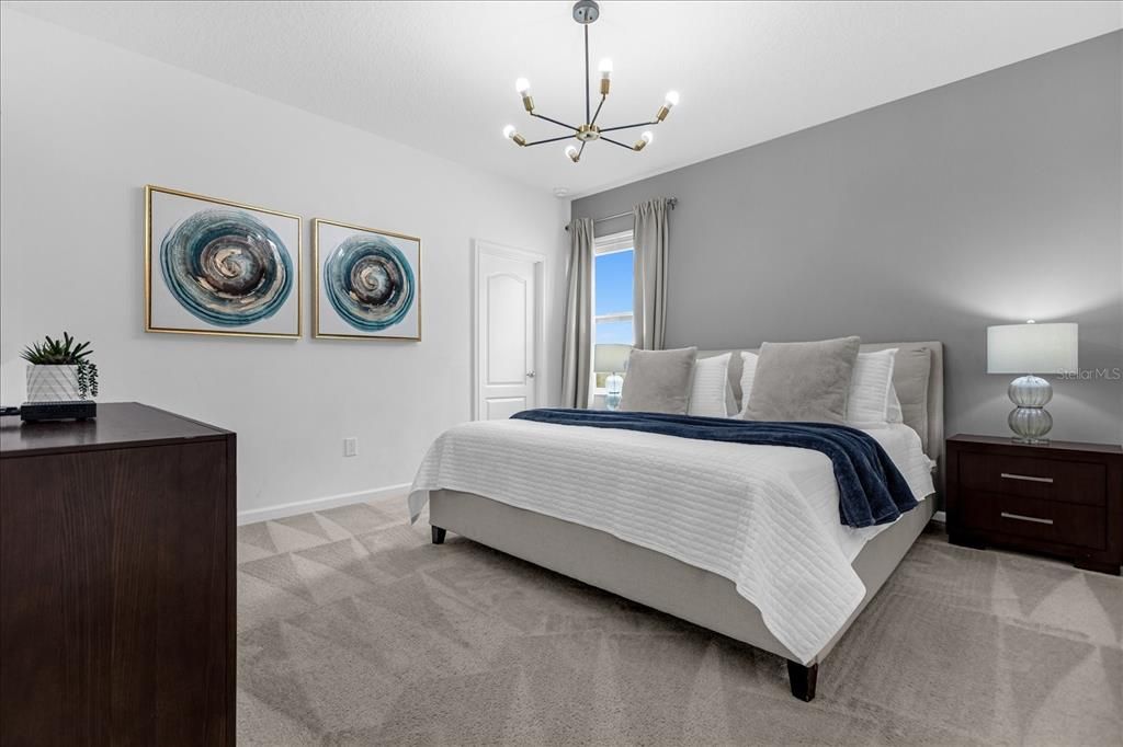 待售: $998,000 (12 贝兹, 11 浴室, 4887 平方英尺)