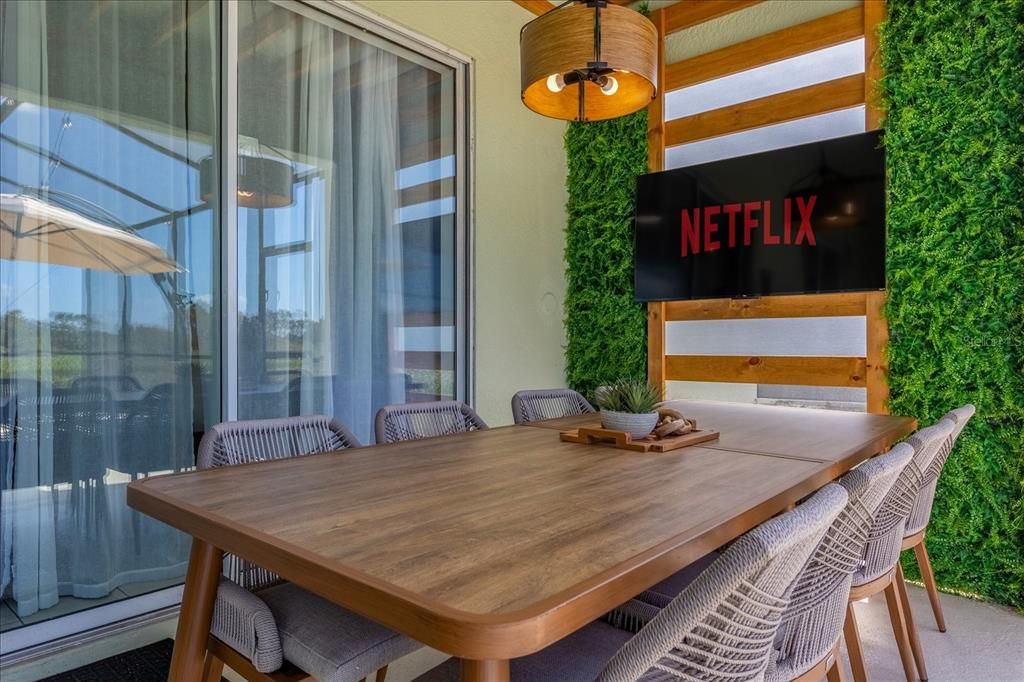 待售: $998,000 (12 贝兹, 11 浴室, 4887 平方英尺)