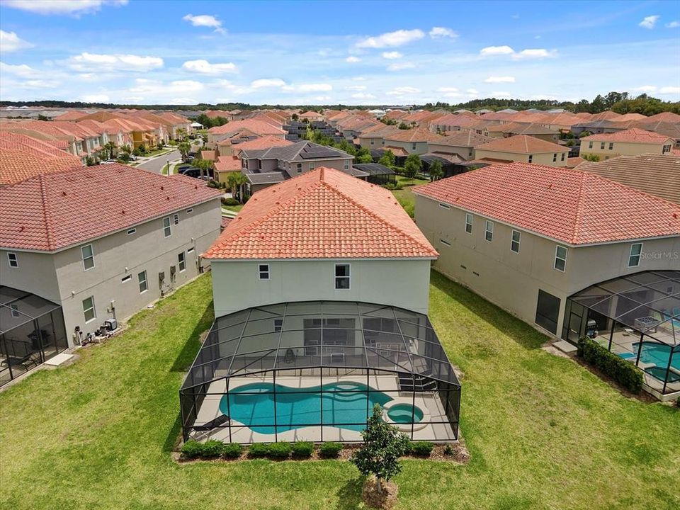 待售: $998,000 (12 贝兹, 11 浴室, 4887 平方英尺)