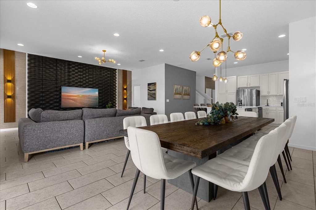 待售: $998,000 (12 贝兹, 11 浴室, 4887 平方英尺)