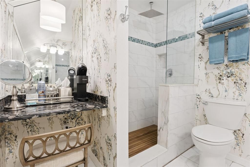 For Sale: $1,324,000 (3 beds, 3 baths, 2430 Square Feet)