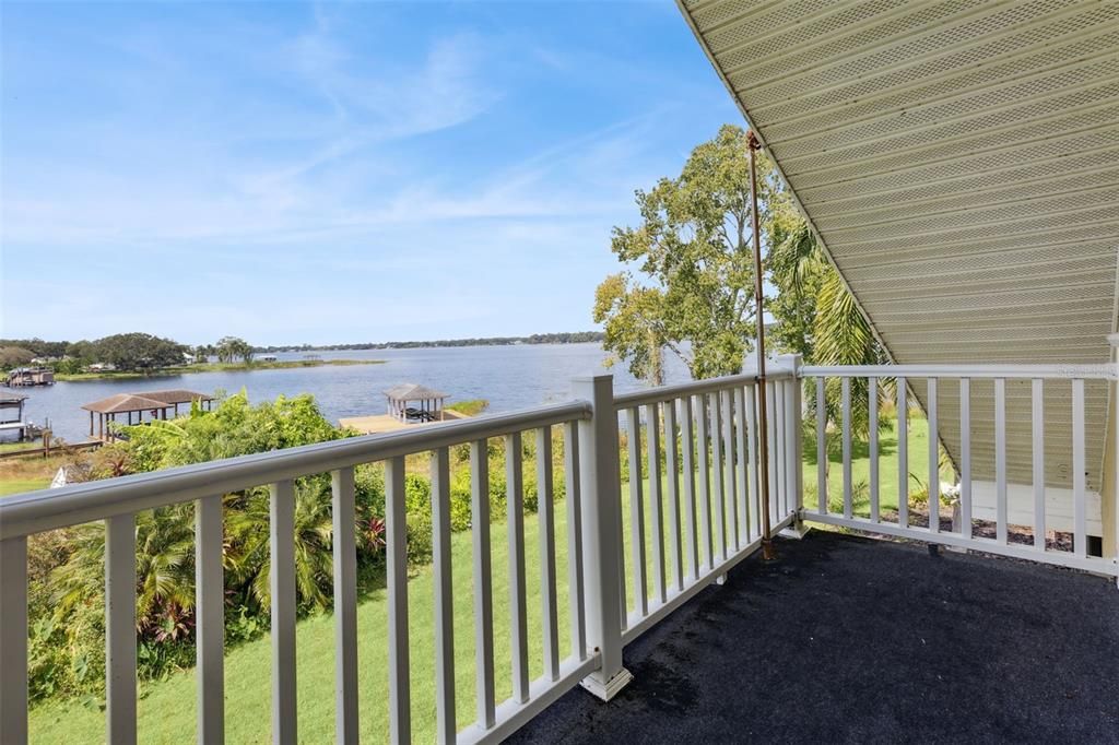 For Sale: $1,324,000 (3 beds, 3 baths, 2430 Square Feet)