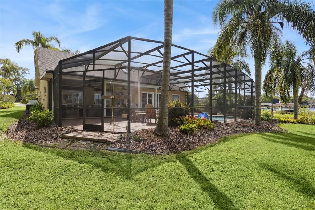 For Sale: $1,324,000 (3 beds, 3 baths, 2430 Square Feet)