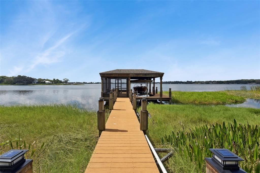 For Sale: $1,324,000 (3 beds, 3 baths, 2430 Square Feet)