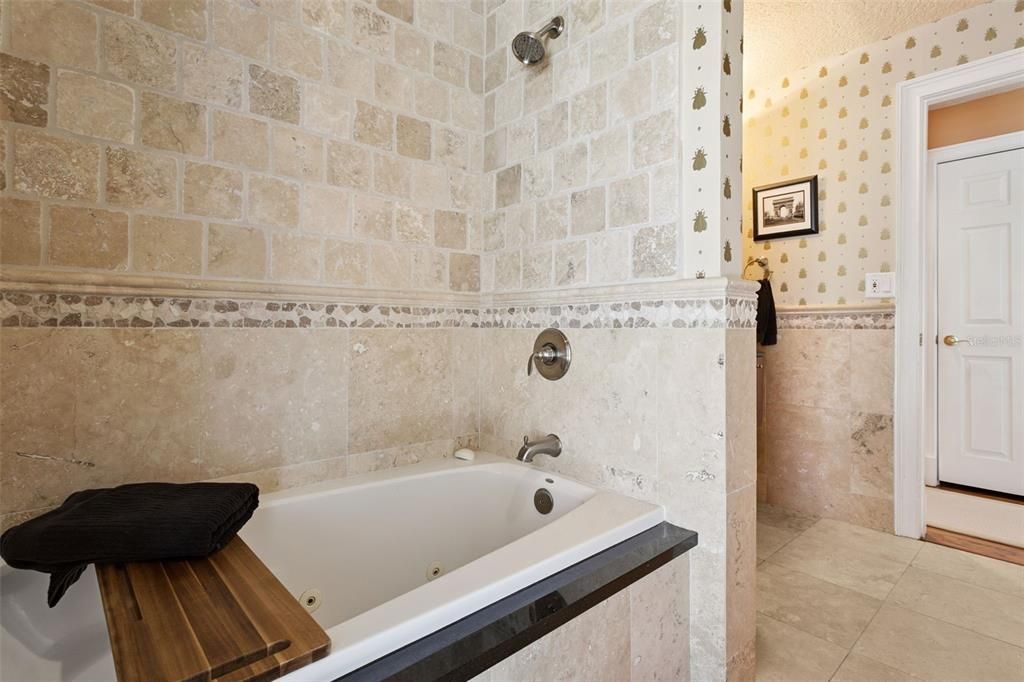 For Sale: $1,324,000 (3 beds, 3 baths, 2430 Square Feet)