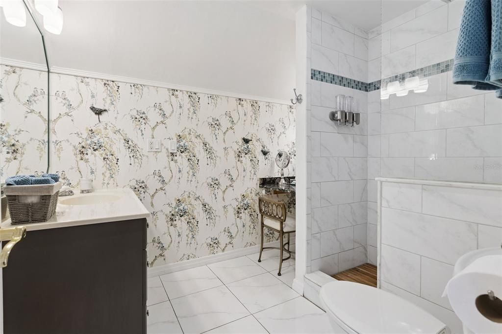 For Sale: $1,324,000 (3 beds, 3 baths, 2430 Square Feet)