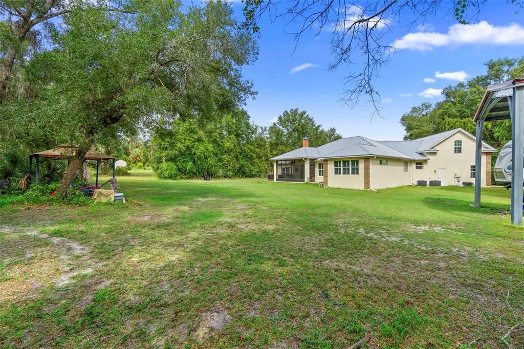 For Sale: $917,000 (4 beds, 3 baths, 3220 Square Feet)