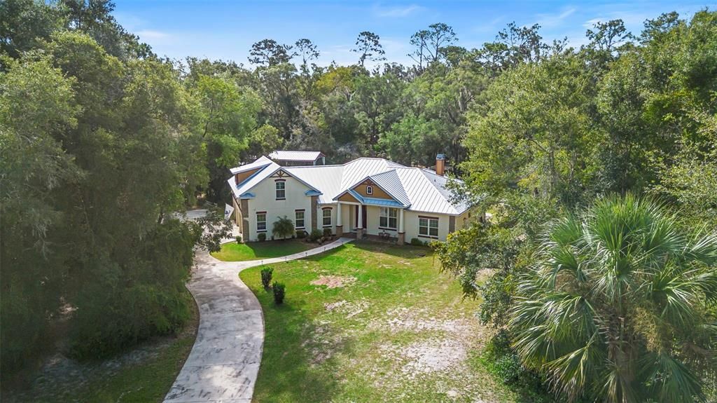 For Sale: $917,000 (4 beds, 3 baths, 3220 Square Feet)