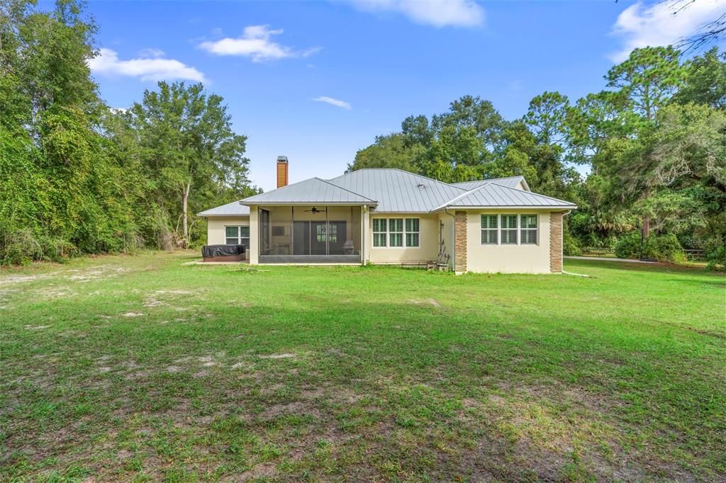 For Sale: $917,000 (4 beds, 3 baths, 3220 Square Feet)