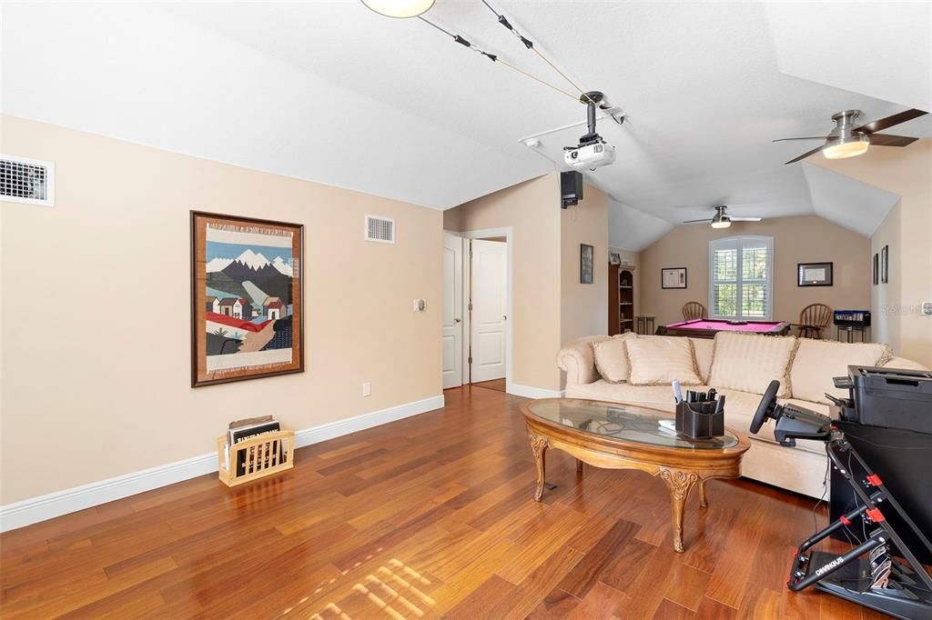 For Sale: $917,000 (4 beds, 3 baths, 3220 Square Feet)