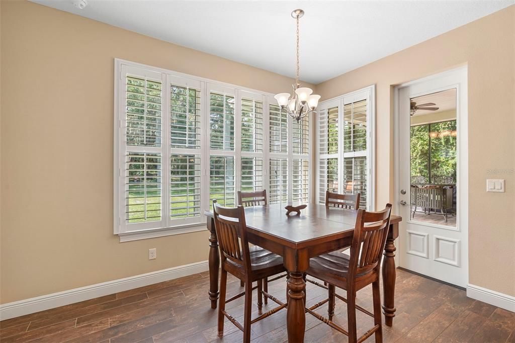 For Sale: $917,000 (4 beds, 3 baths, 3220 Square Feet)