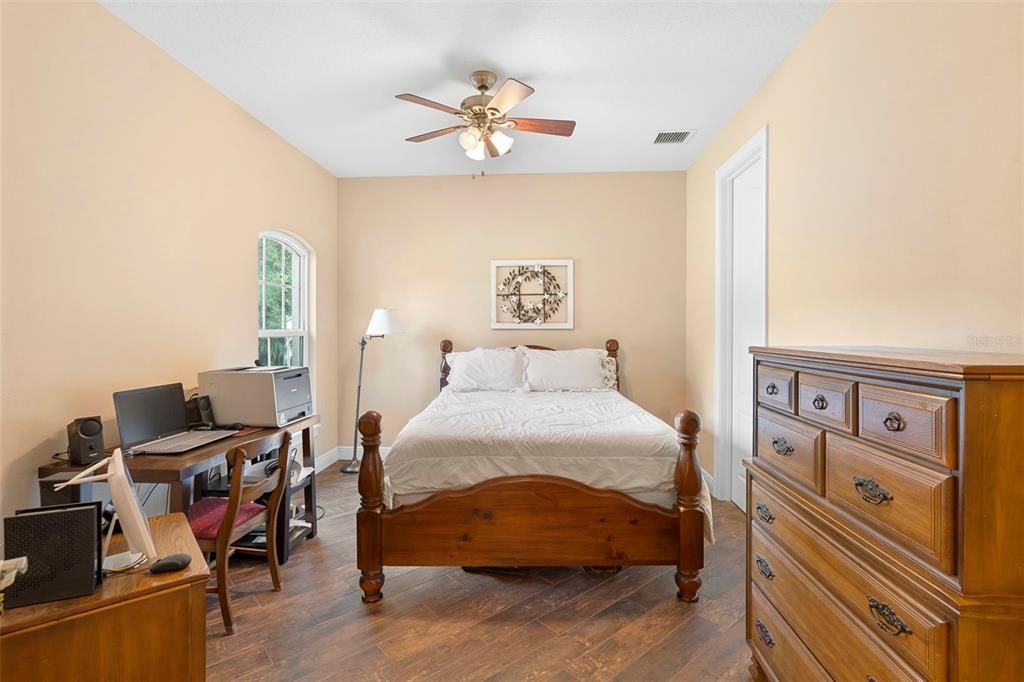 For Sale: $917,000 (4 beds, 3 baths, 3220 Square Feet)