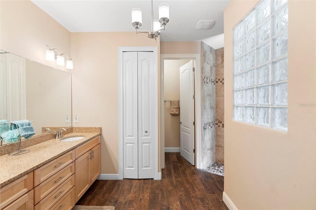 For Sale: $917,000 (4 beds, 3 baths, 3220 Square Feet)