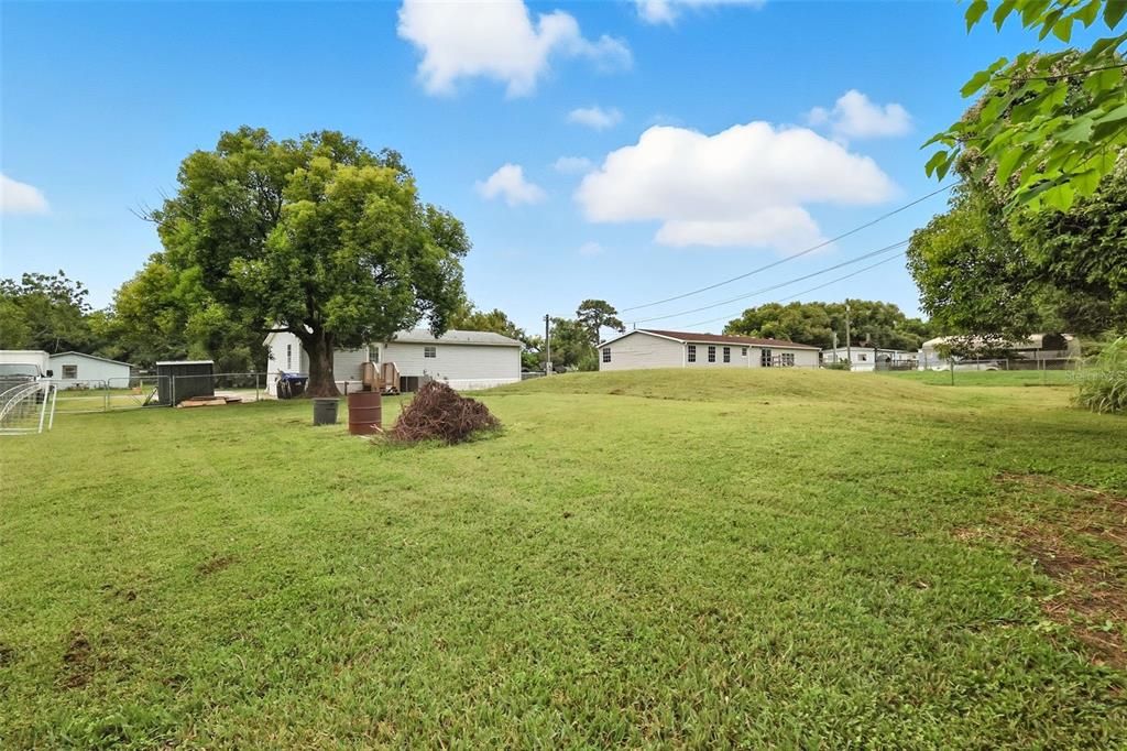 Active With Contract: $199,900 (3 beds, 2 baths, 1056 Square Feet)