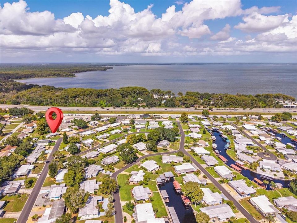 На продажу: $174,900 (2 спален, 2 ванн, 780 Квадратных фут)