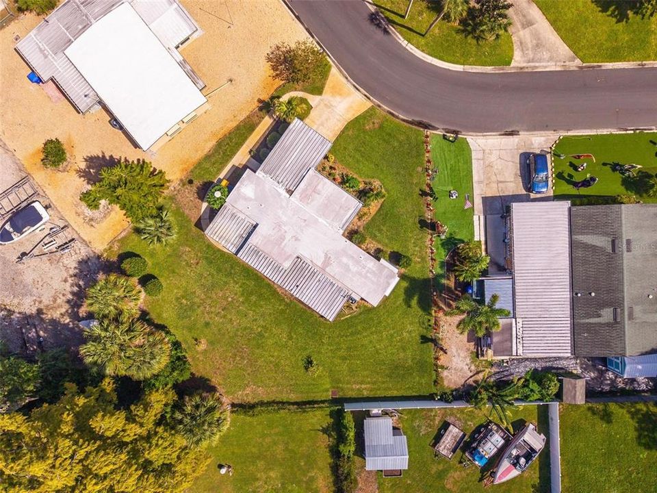 На продажу: $174,900 (2 спален, 2 ванн, 780 Квадратных фут)