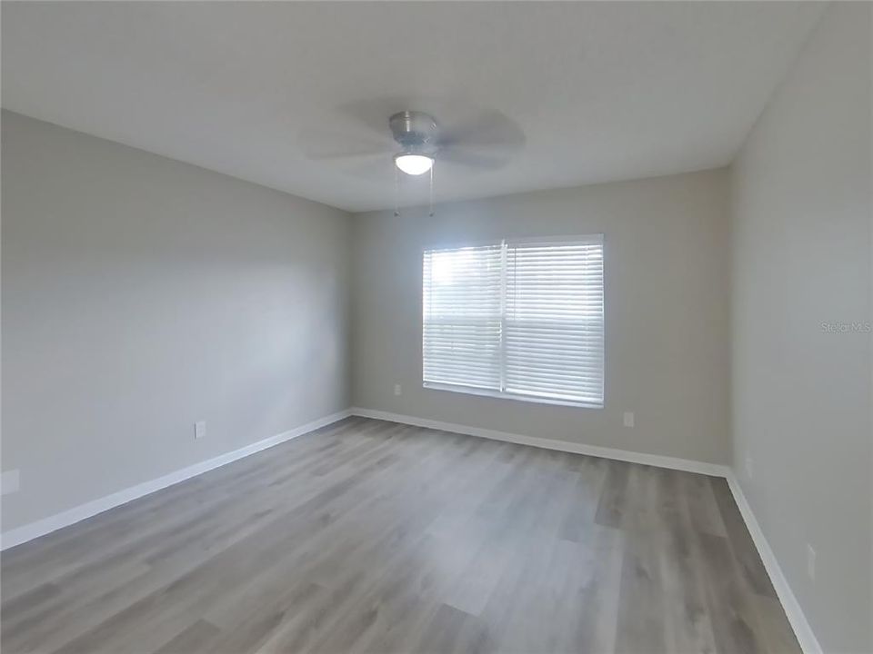 Active With Contract: $1,889 (3 beds, 2 baths, 1508 Square Feet)