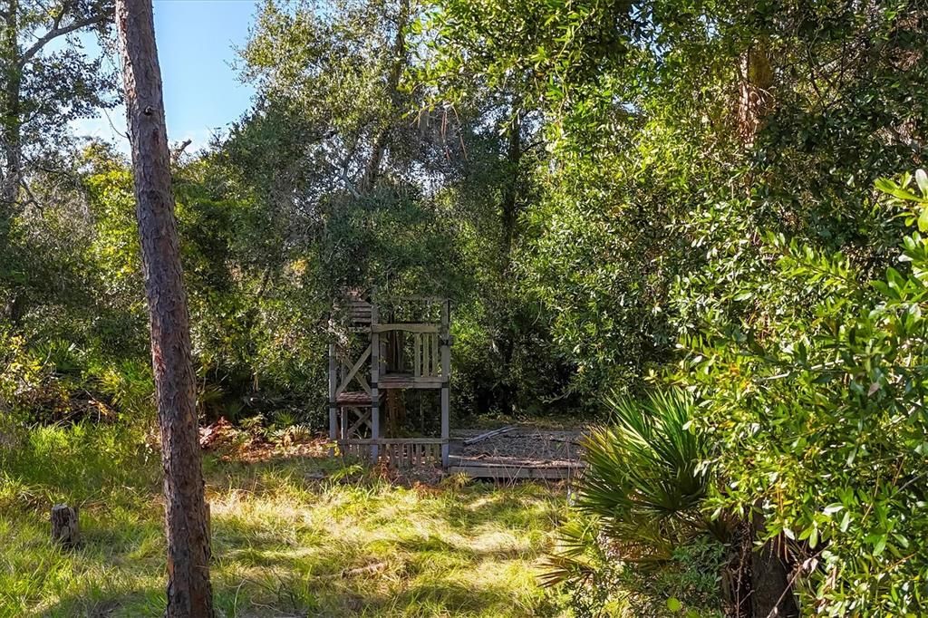 Под контрактом: $1,300,000 (3 спален, 3 ванн, 3097 Квадратных фут)