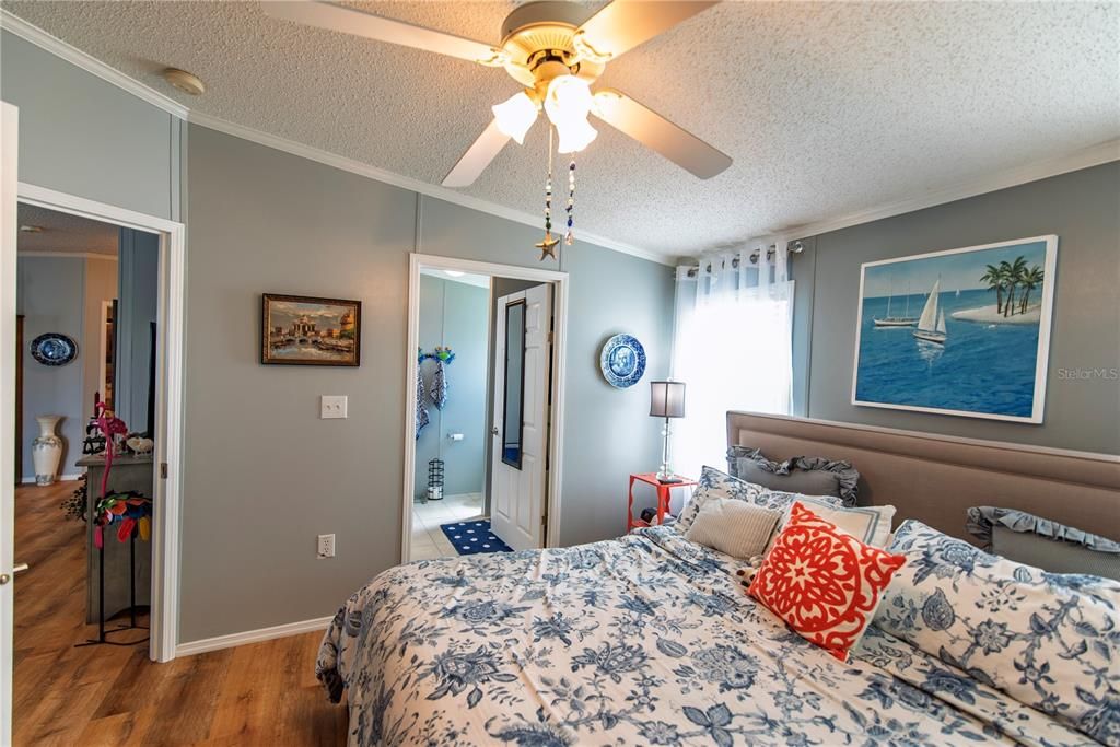 待售: $209,000 (3 贝兹, 2 浴室, 1188 平方英尺)