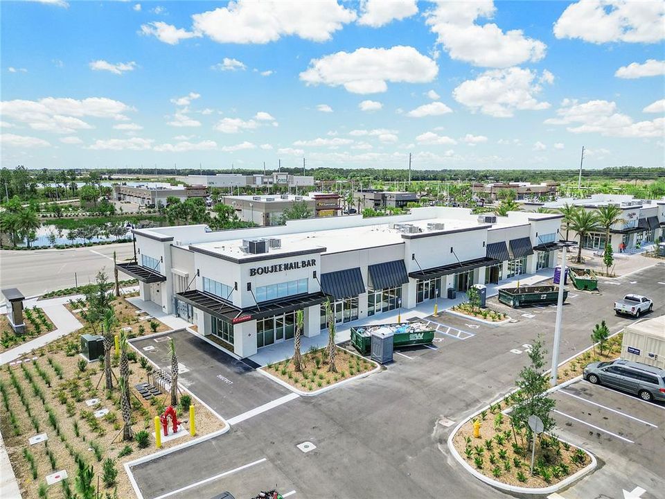 For Sale: $699,000 (3 beds, 3 baths, 2806 Square Feet)