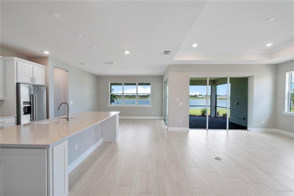 For Sale: $699,000 (3 beds, 3 baths, 2806 Square Feet)