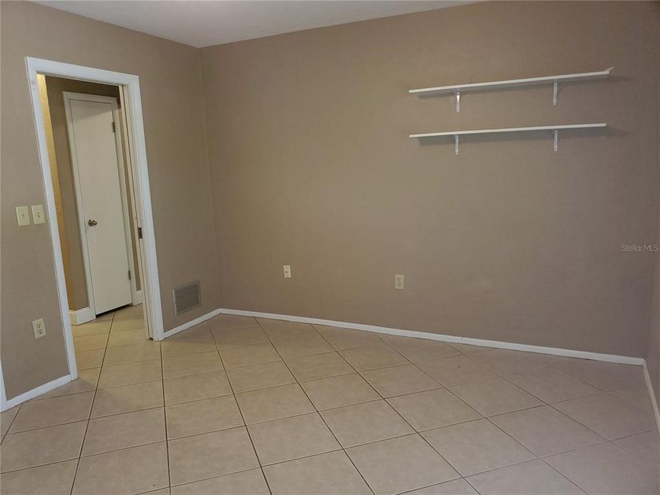 For Rent: $2,995 (3 beds, 2 baths, 1912 Square Feet)