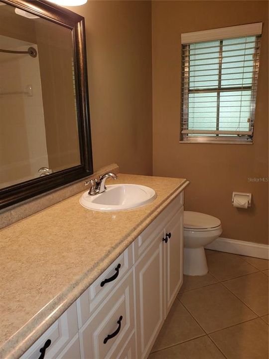 For Rent: $2,995 (3 beds, 2 baths, 1912 Square Feet)