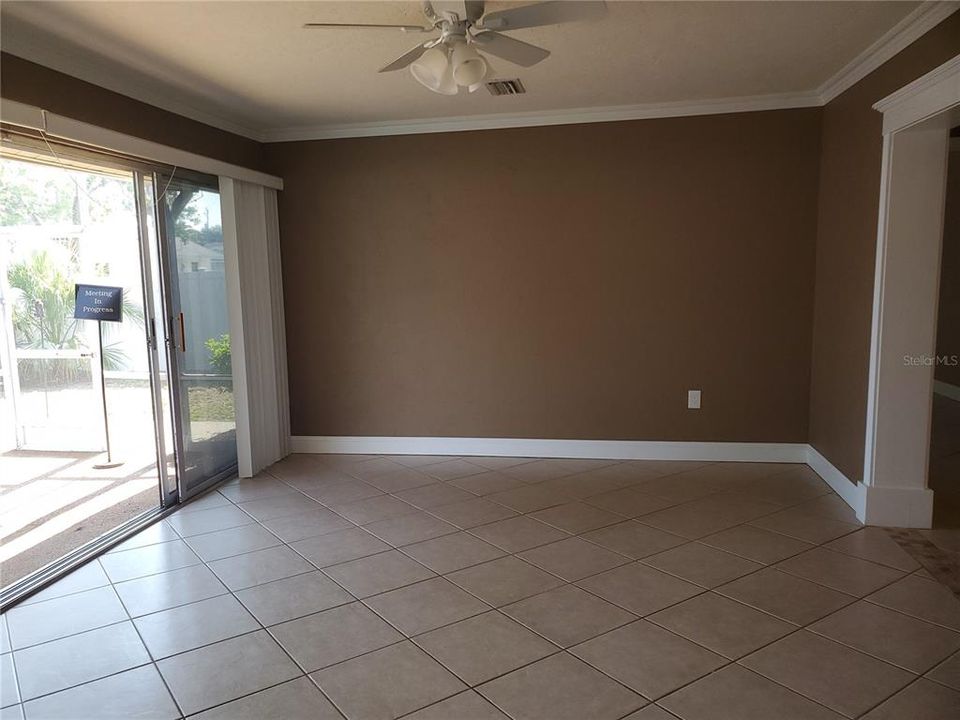 For Rent: $2,995 (3 beds, 2 baths, 1912 Square Feet)