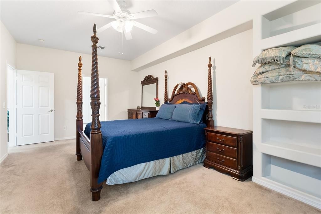 Active With Contract: $550,000 (3 beds, 2 baths, 2288 Square Feet)