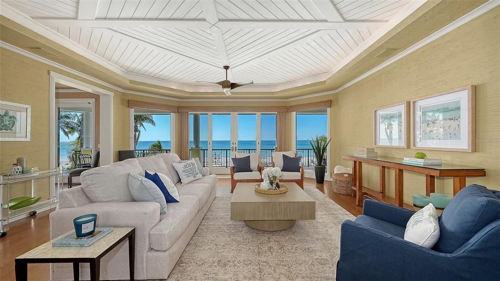 For Sale: $10,000,000 (6 beds, 6 baths, 5862 Square Feet)