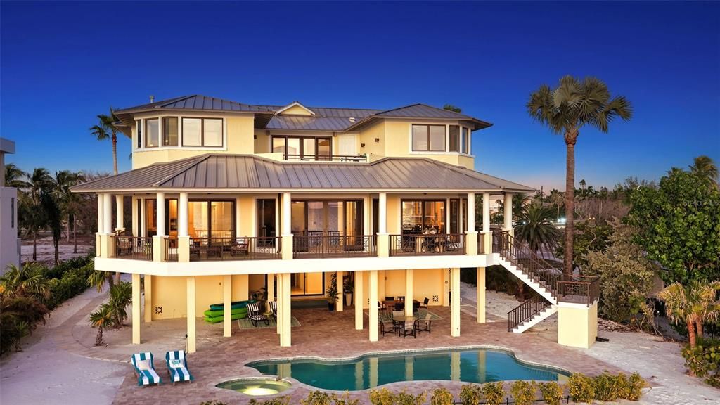 For Sale: $10,000,000 (6 beds, 6 baths, 5862 Square Feet)