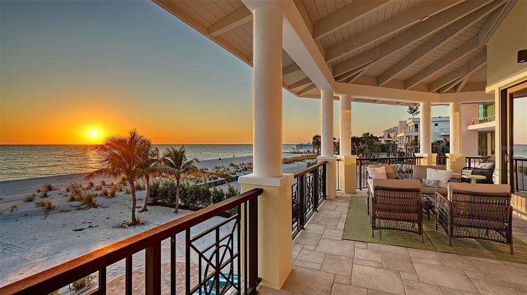 For Sale: $10,000,000 (6 beds, 6 baths, 5862 Square Feet)