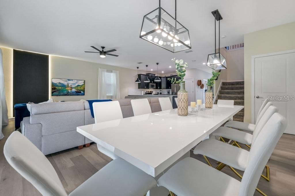 En Venta: $990,000 (8 camas, 5 baños, 4289 Pies cuadrados)