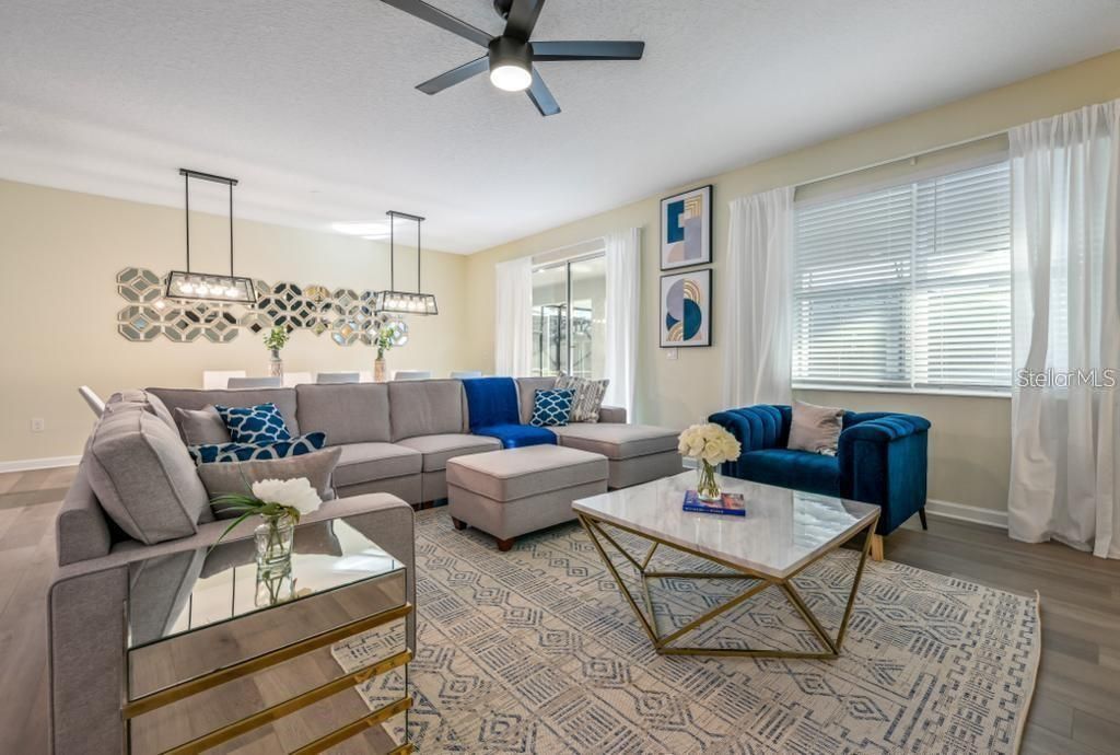 En Venta: $990,000 (8 camas, 5 baños, 4289 Pies cuadrados)