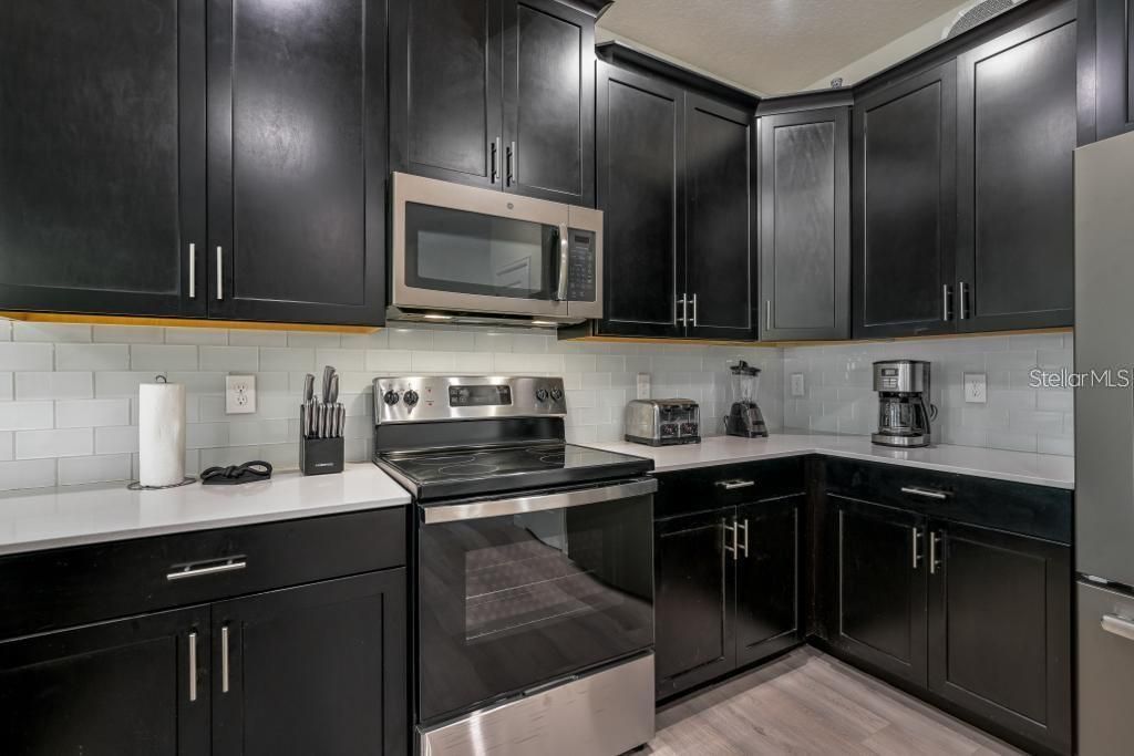 En Venta: $990,000 (8 camas, 5 baños, 4289 Pies cuadrados)