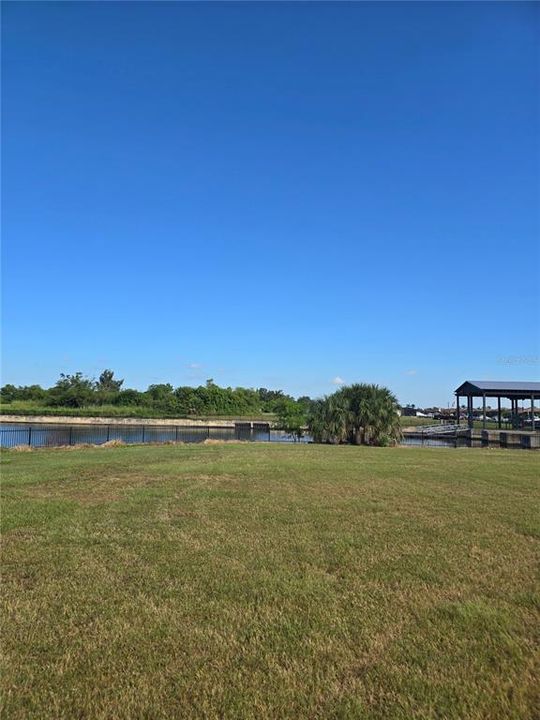 待售: $375,000 (0.34 acres)