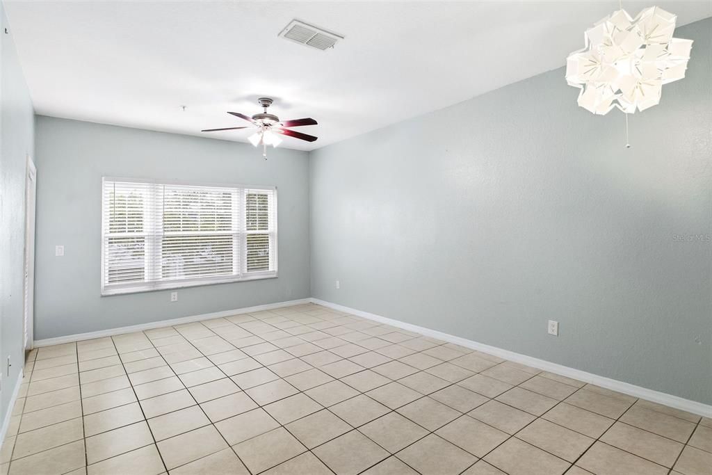 Active With Contract: $265,000 (3 beds, 2 baths, 1457 Square Feet)