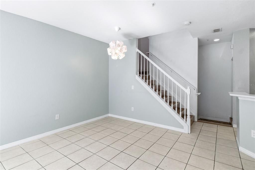 Active With Contract: $265,000 (3 beds, 2 baths, 1457 Square Feet)