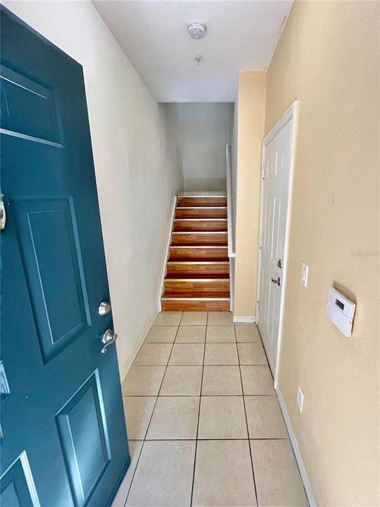 Active With Contract: $265,000 (3 beds, 2 baths, 1457 Square Feet)