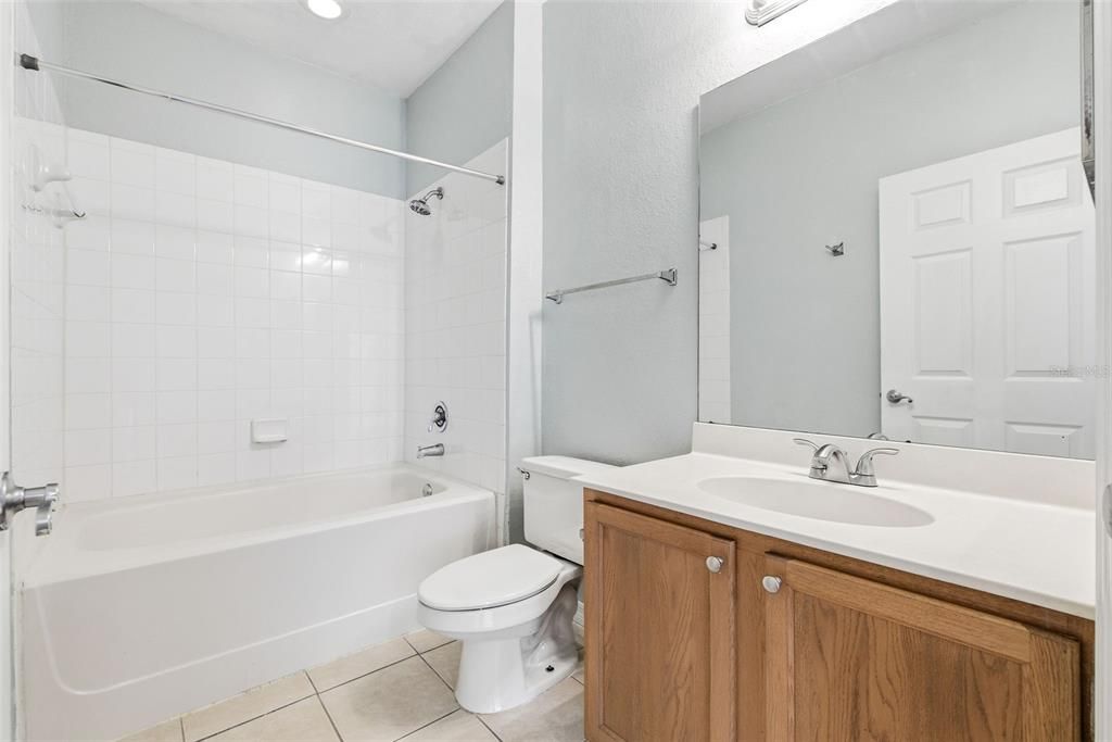 Active With Contract: $265,000 (3 beds, 2 baths, 1457 Square Feet)