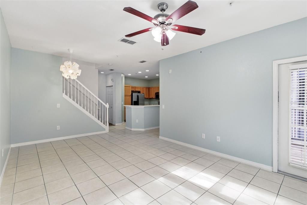 Active With Contract: $265,000 (3 beds, 2 baths, 1457 Square Feet)